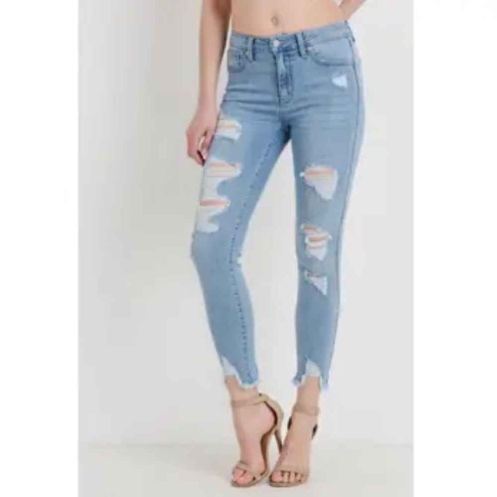 Just USA High-Rise Distressed Jeans
